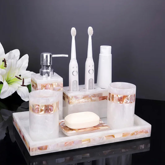 Shell Grace Bathroom Set